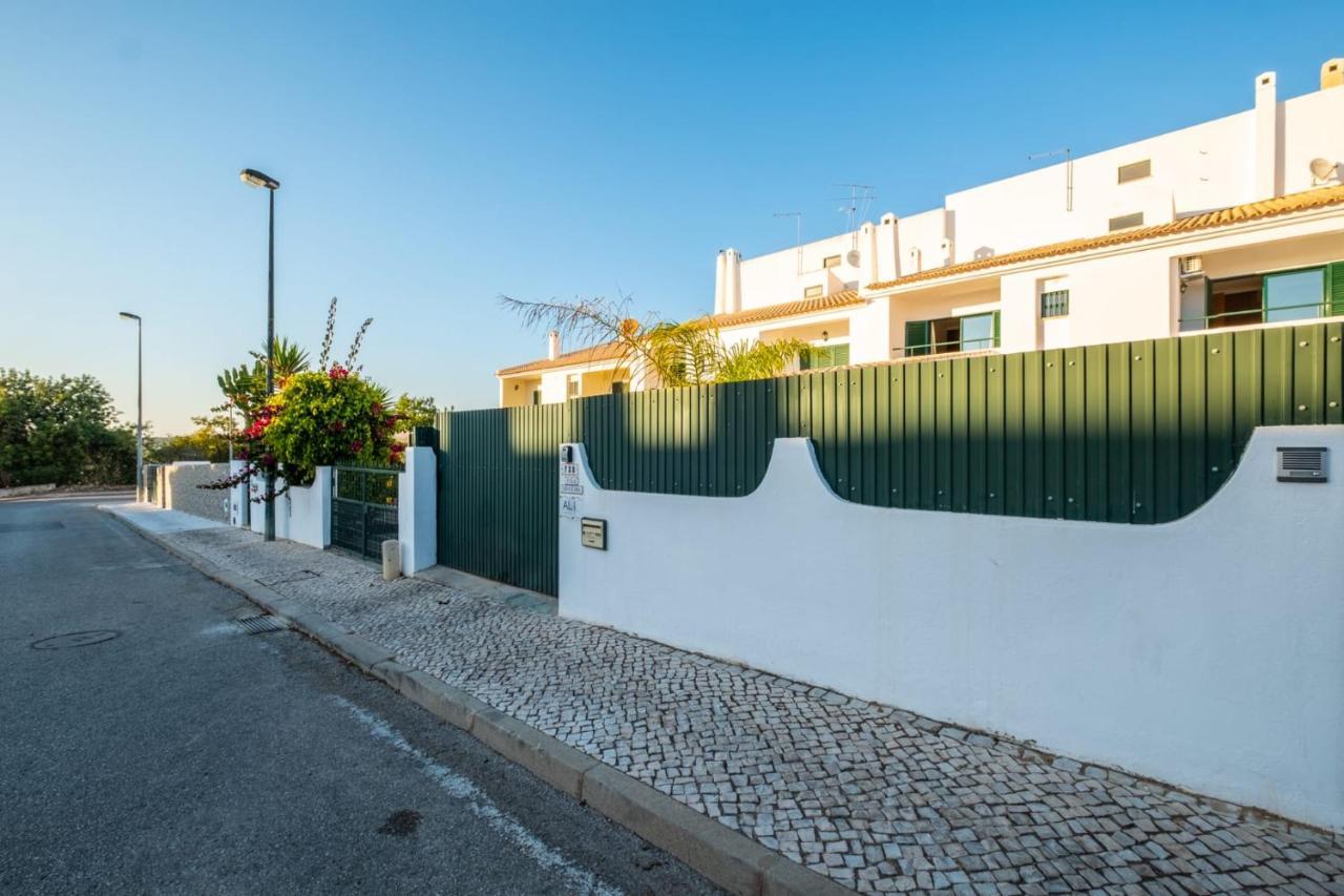 Villa Sequeira - Private Pool - Free Wifi - By Bedzy Albufeira Esterno foto